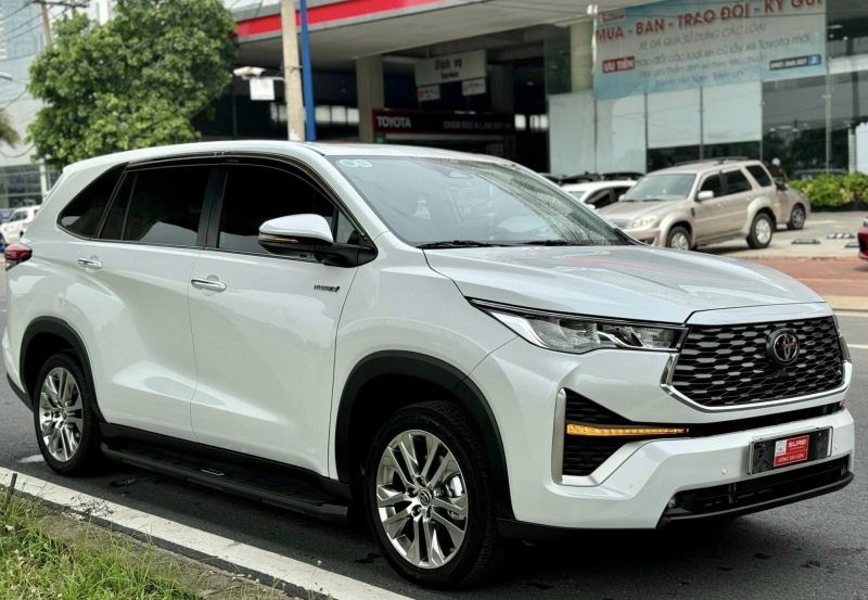 Thuê xe 7 chỗ đi Mũi Né