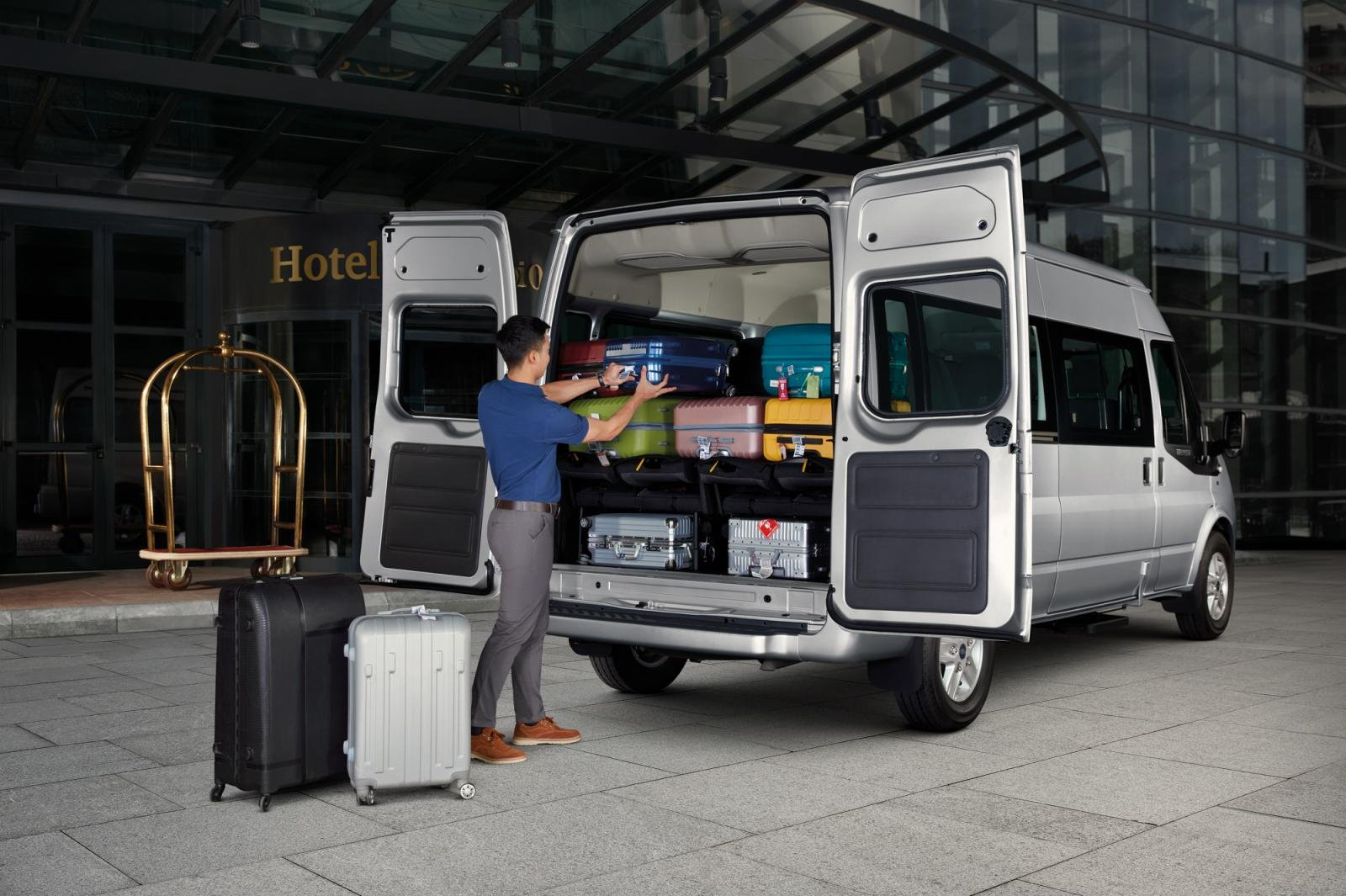 Thuê xe 16 chỗ cưới hỏi