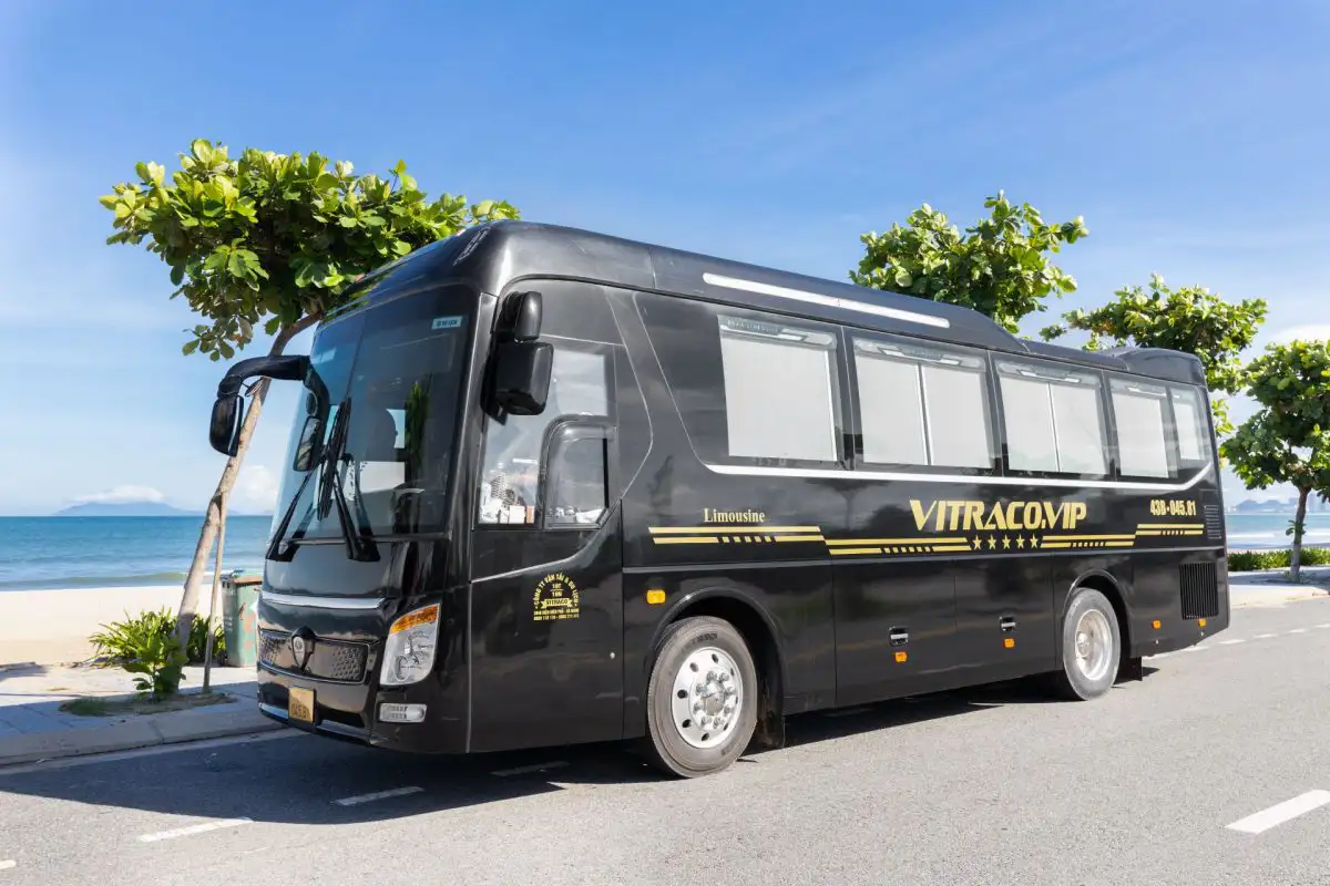 Thuê xe 16 chỗ du lịch Đà Nẵng - Hội An - Bà Nà