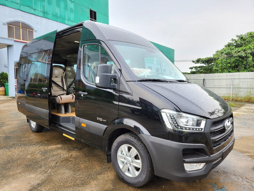 Xe Hyundai Solati 16 chỗ cao cấp tại VIP Cars Hà Nội